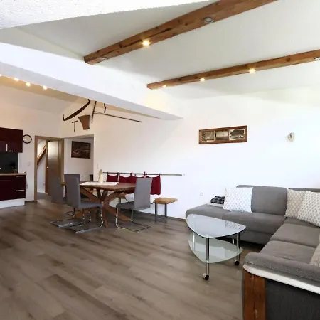 Holiday Flat Wurm, Fügen Zewnętrze zdjęcie