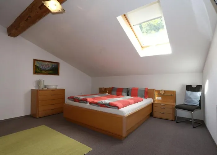 Holiday Flat Wurm, Fuegen