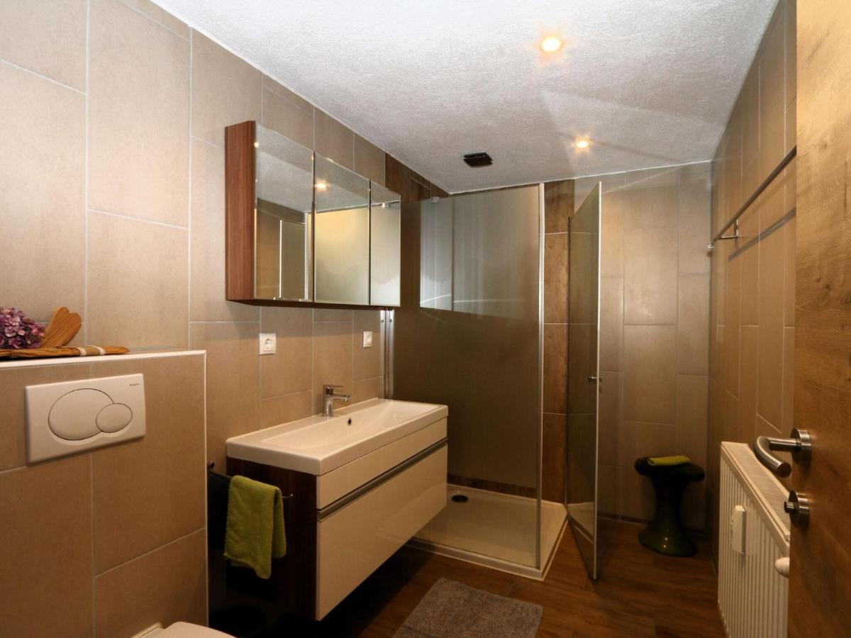 Flat Wurm, Apartament Fügen